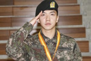8 Artis ganteng Korea yang pulang wajib militer di tahun 2017