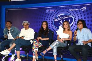 4 Peserta audisi Indonesian Idol ini dapat tiket titanium, keren abis