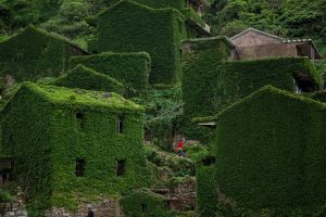 Desa yang terlupakan ini jadi lokasi wisata populer di China