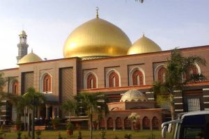 10 Keuntungan yang kamu peroleh jika rumah dekat masjid