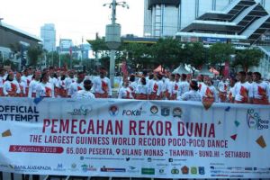 Indonesia berhasil pecahkan Rekor Guiness dengan menari Poco-Poco