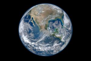 Apa yang terjadi bila Bumi berukuran 2 kali lebih besar? 