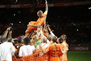 Wesley Sneijder pensiun dari timnas Belanda, setelah kalahkan Peru 2-1