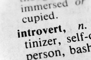 Ini alasan mengapa perusahaan perlu menerima calon karyawan introvert 
