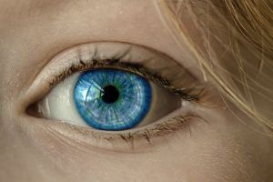 5 Kebiasaan sehari-hari ini dapat berakibat buruk bagi mata