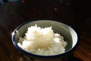 Ini alasan mengapa penderita diabetes dianjurkan makan nasi dingin