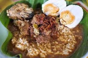 Jawa Tengah punya 5 makanan bernama unik, nikmatnya bikin ketagihan