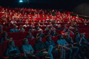 Apakah virus Corona akan mengubah bisnis bioskop di Amerika?