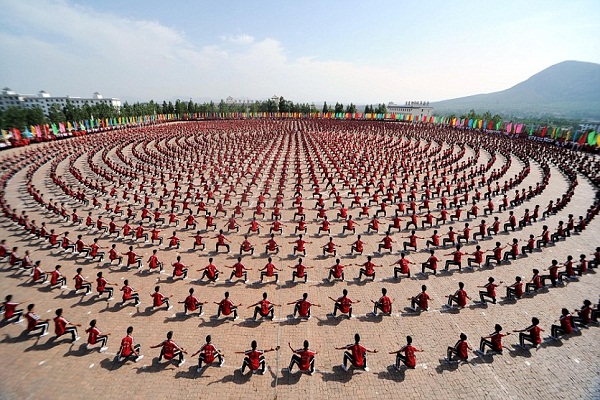 Potret menakjubkan 10 ribu siswa unjuk kebolehan Kung Fu