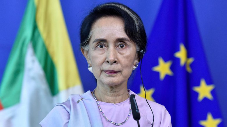Rumah pemimpin Myanmar diserang bom molotov