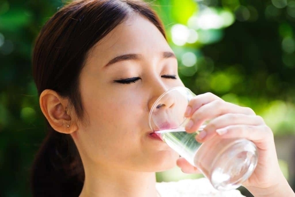 6 Fakta menakjubkan air putih, sepele tapi manfaatnya luar biasa