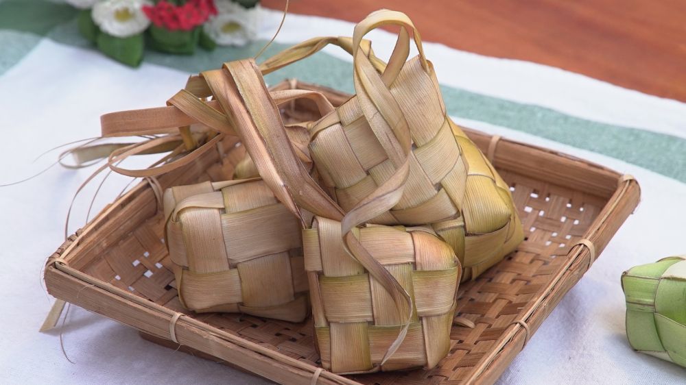 ketupat © 2018 brilio.net ketupat © 2018 brilio.net
