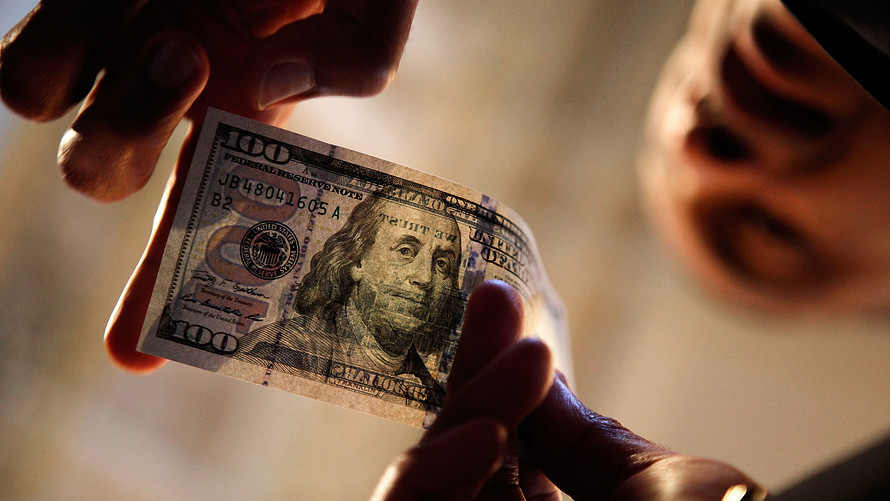 5 mata uang yang paling sulit dikalahkan oleh dolar Amerika