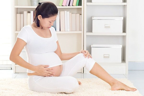 Nyeri sendi pada ibu hamil, coba atasi dengan 4 cara ini