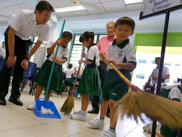 Mengapa kebersihan mudah terlihat di negara Jepang? Ini alasannya