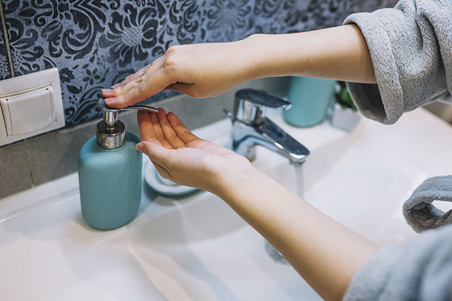 Ini efek samping jika mencuci tangan dengan sabun cuci piring