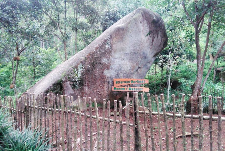 Batu Kuda: Wisata alam hits di Bandung Timur