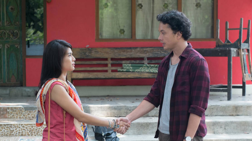 Buat cewek, ini lho 5 suka duka punya pacar yang 'kaku' dan 'dingin'