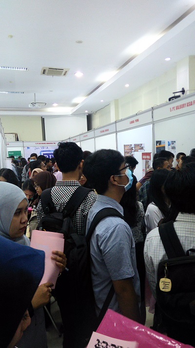 4 Persiapan yang kudu kamu tahu saat ikut job fair pertama kali
