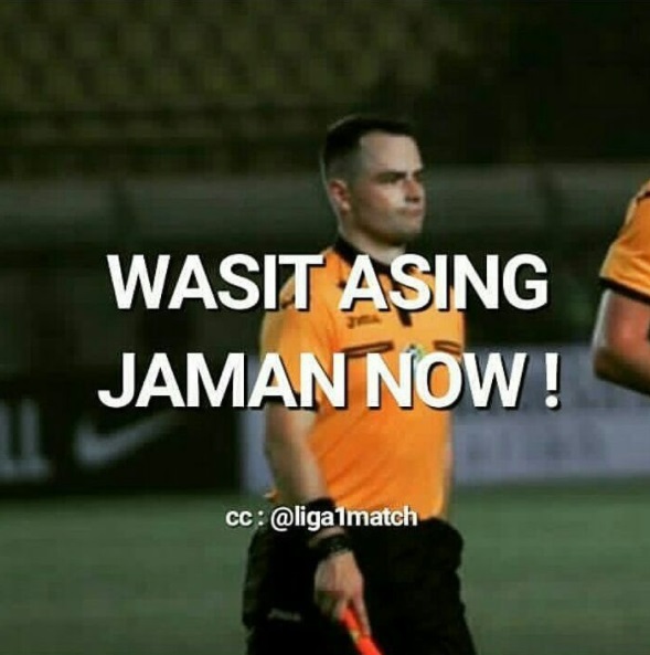 8 Meme gol Persib yang dianulir wasit ini kocak abis