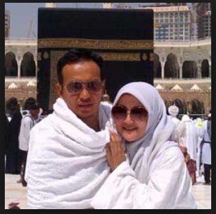 3 Keluarga ustaz yang jauh dari gosip miring, harmonis banget