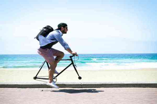 10 Foto editan absurd ini justru bikin terlihat makin menarik