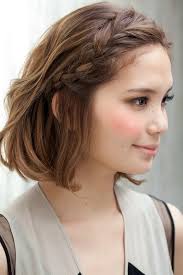 5 Gaya menata rambut pendek agar tetap tampil memesona