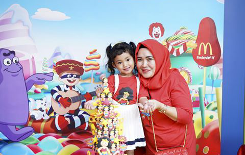 Tak harus mewah, ulang tahun anak Ayu Ting Ting ini tetap meriah