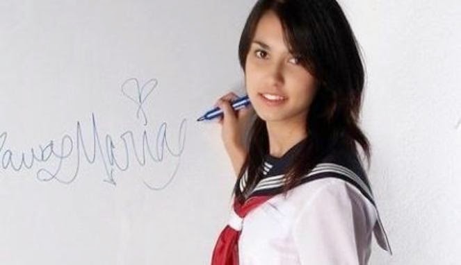 7 Wanita Yang Dianggap Terlalu Cantik Untuk Jadi Bintang Dewasa