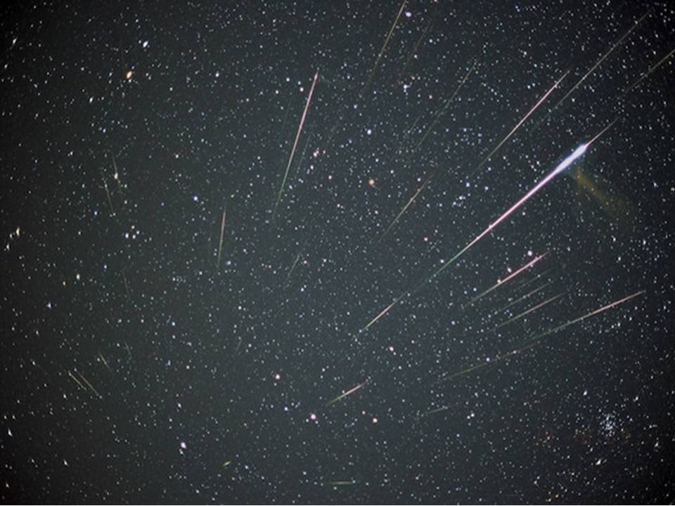 15 Fenomena alam menarik di 2018, super moon hingga hujan meteor