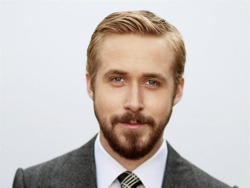 Ryan Gosling dengan gaya rambut klasiknya (Idle Man)