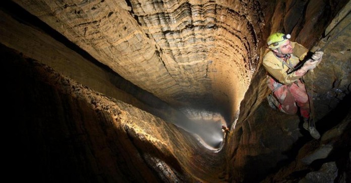 Mengintip potret menakjubkan Gua Krubera, gua paling dalam di dunia