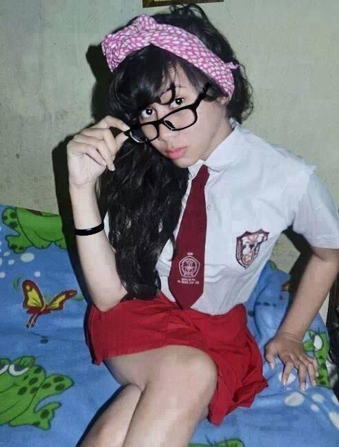 10 Potret cewek berseragam SD ini bikin kamu pengen sekolah lagi