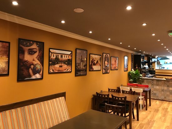 Sambangi Liverpool, mampir di 17 restoran halal yang terkenal enak ini