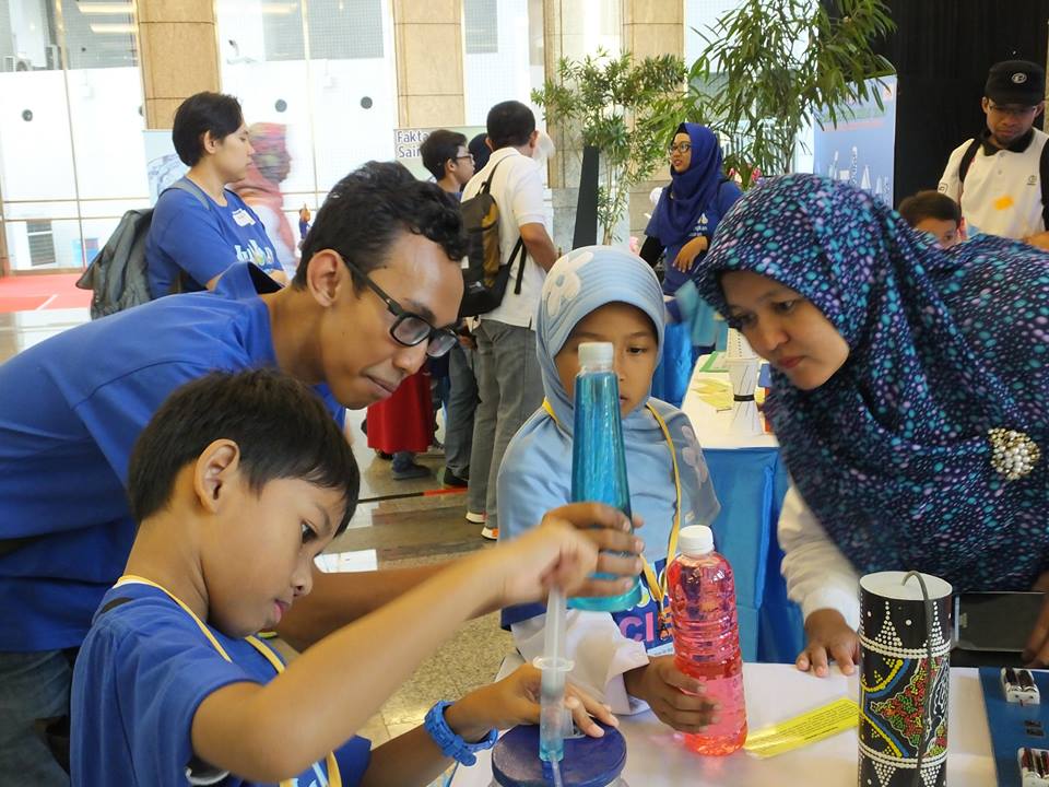 Di tempat ini belajar sains nggak lagi terasa 'horor', malah seru!