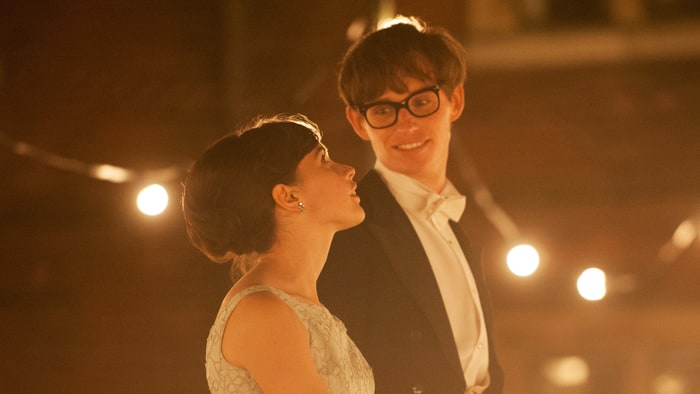 https://www.rollingstone.com/movies/reviews/the-theory-of-everything-20141105