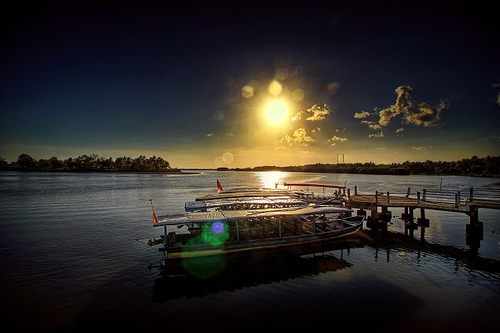 4 Pantai dengan spot sunset terbaik di Kebumen, indahnya kebangetan