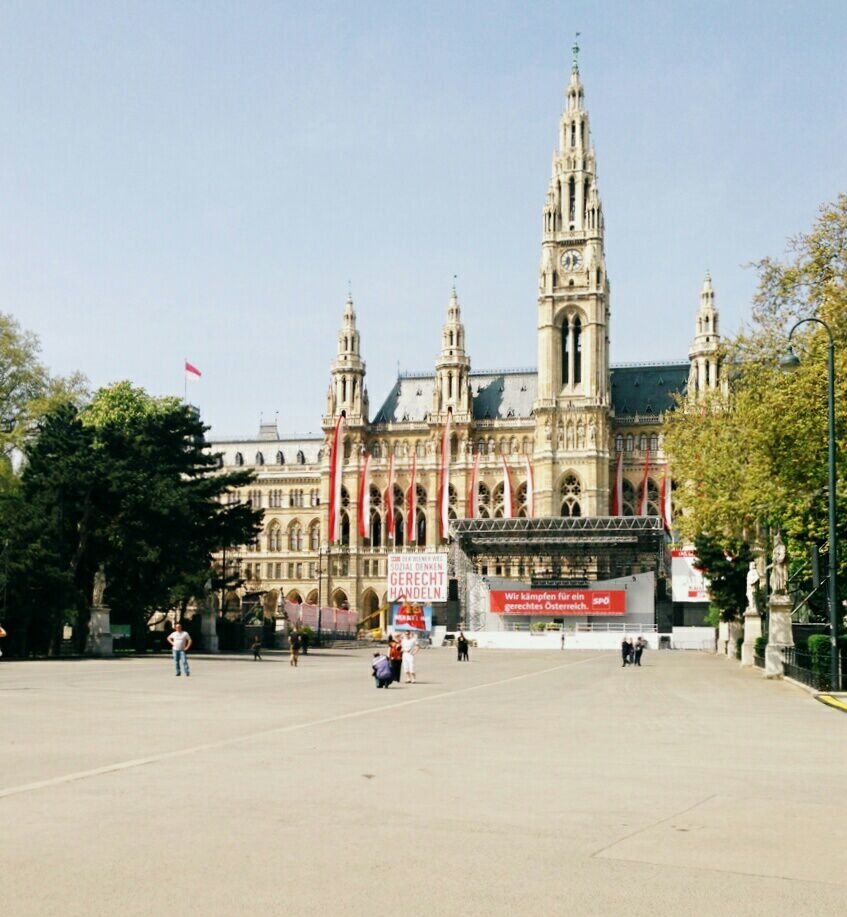 Mengunjungi 7 objek wisata di Wina, Austria dalam sehari, bisa banget!