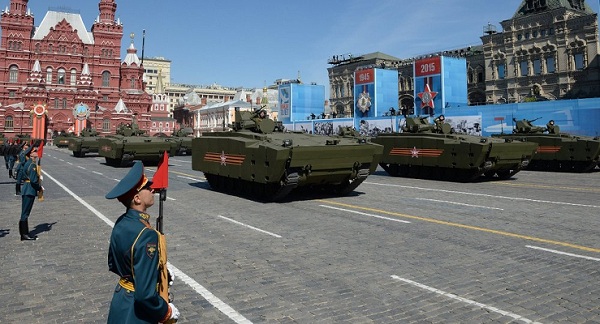 Parade militer di Rusia