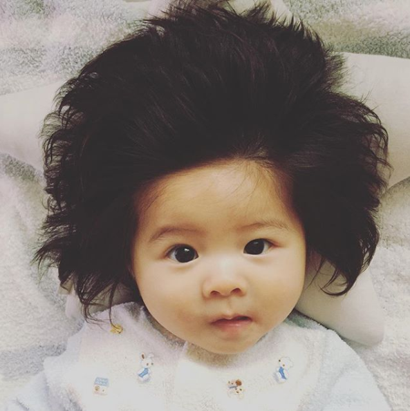 Baby Chanco, bayi usia 6 bulan yang terkenal karena rambut lebatnya