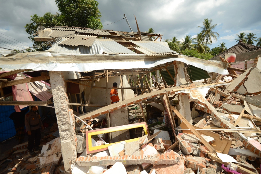 Facebook dikritik karena 'tak sengaja' rayakan tragedi gempa Lombok