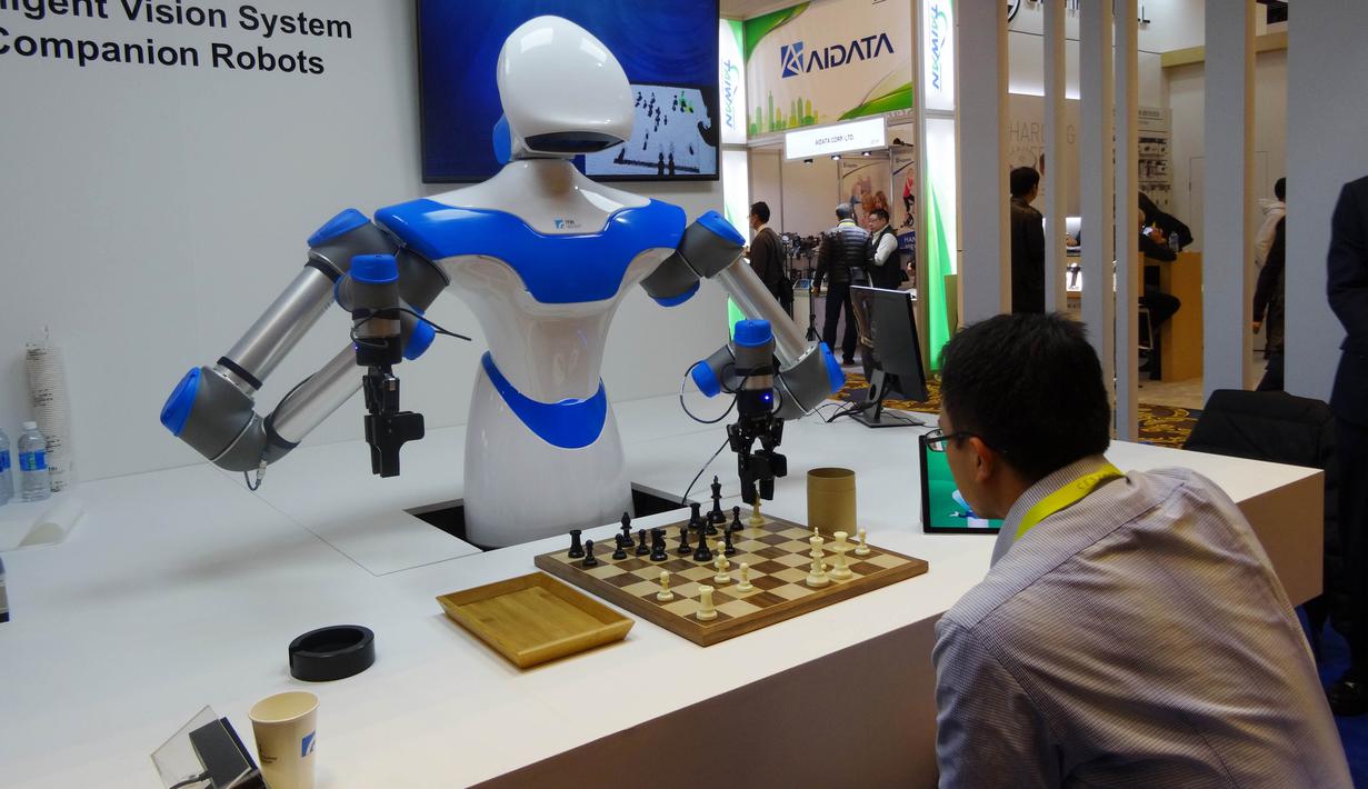 Robot pemain catur yang dikembangkan insinyur di Taiwan