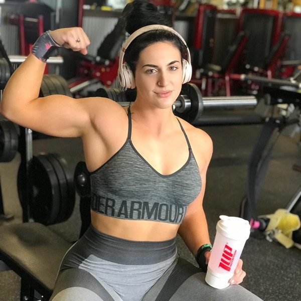 Instagram/presleykp.fit