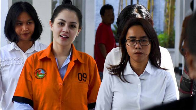 4 Selebriti cantik Indonesia yang tertangkap karena narkoba
