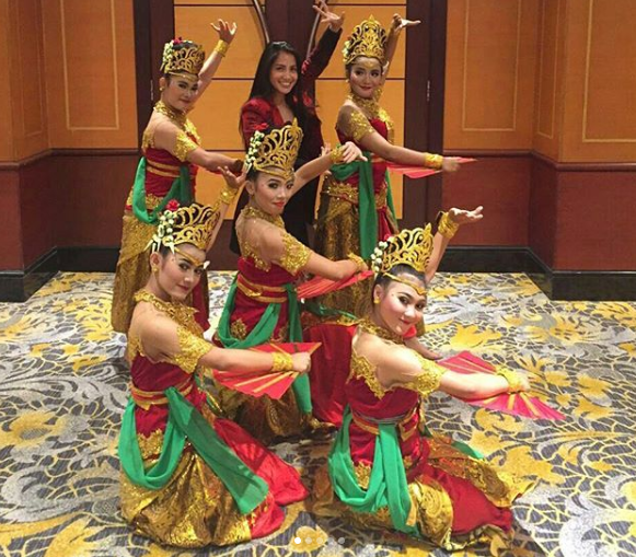 Sosok Rosmala Sari Dewi, kembangkan seni tradisi di tengah modernisasi