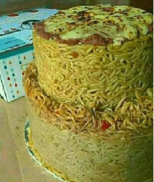 Gagal kreatif, 11 cara penyajian mi instan ini bikin tepuk jidat deh