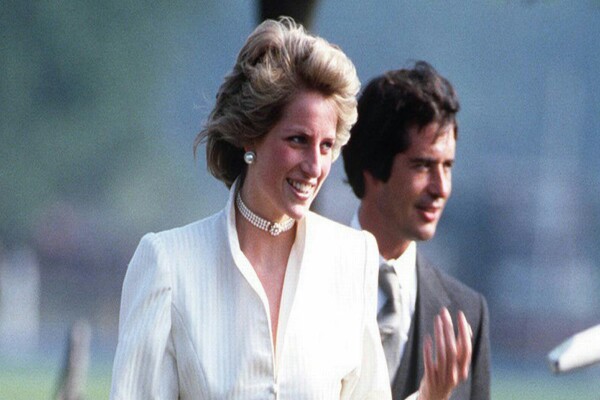 Selain Pangeran Charles, 7 pria ini sempat dekat dengan Putri Diana