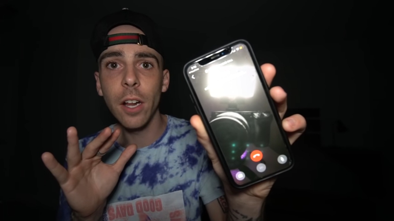 Momo Challenge Real atau HOAX, para Youtuber ini membuktikannya