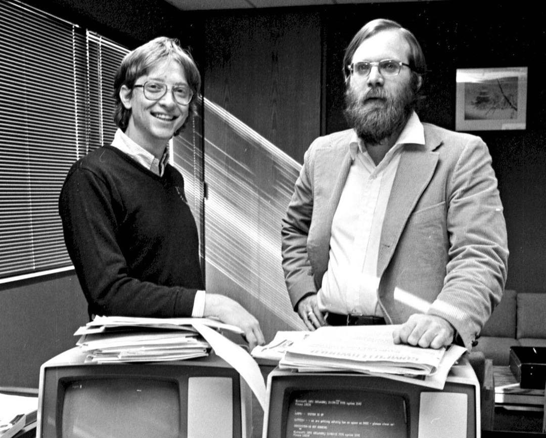 7 Foto kenangan Paul Allen & Bill Gates saat mulai merintis Microsoft