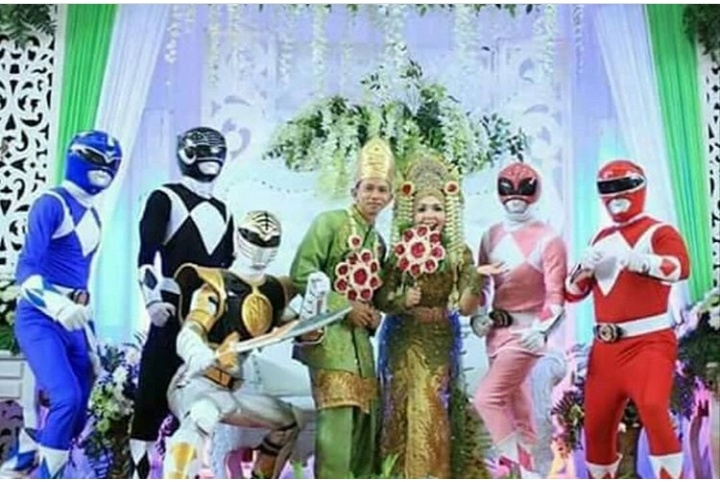 5 Foto Pengantin Kocak Paling Update